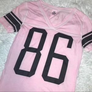 VS PINK t shirt